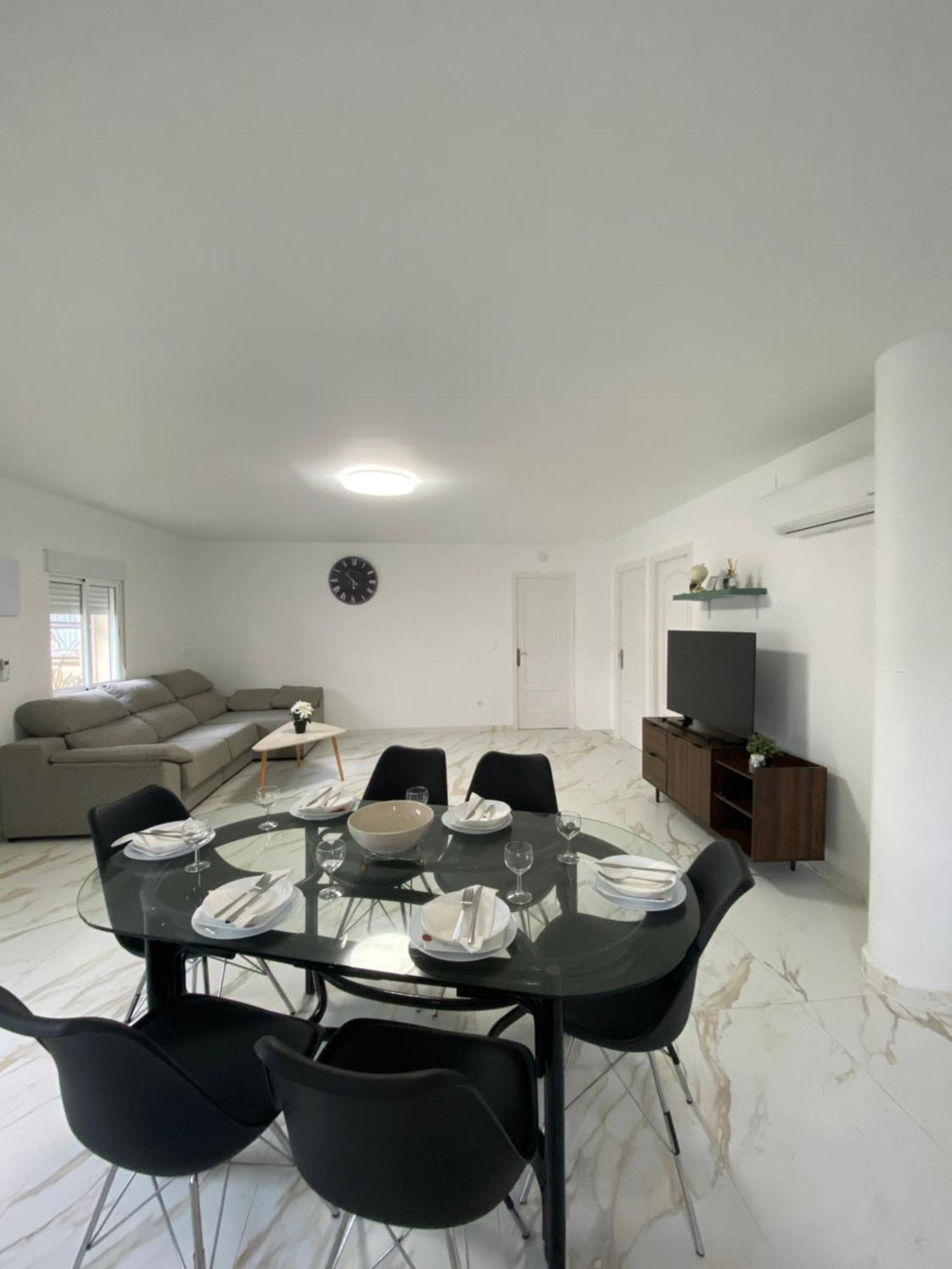 Requesens Playa Appartement *