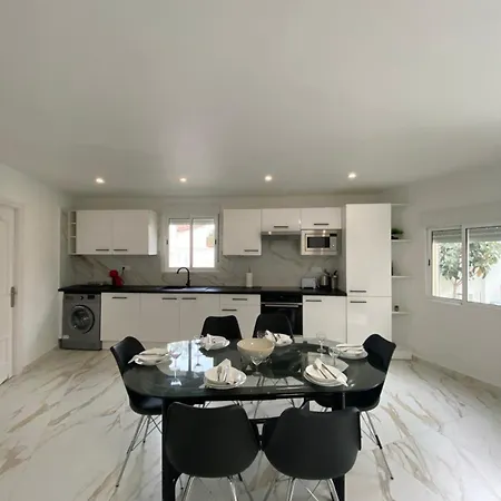 Requesens Playa Apartment Empuriabrava Exterior photo