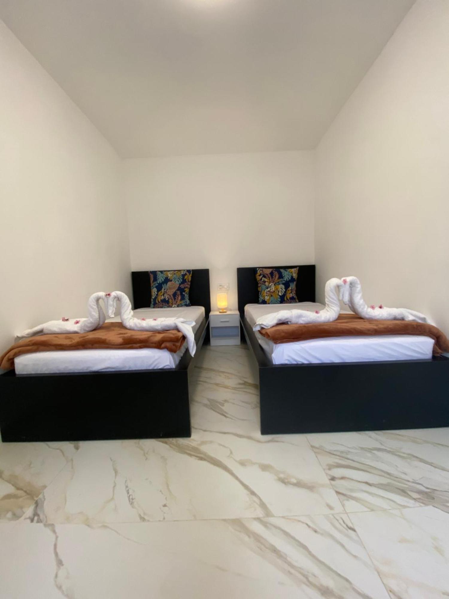 Requesens Playa Apartment